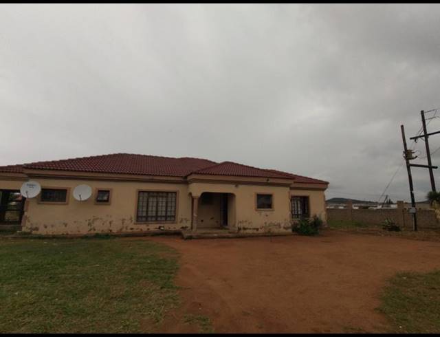 4 BEDROOM HOUSE FOR SALE IN MANKWENG